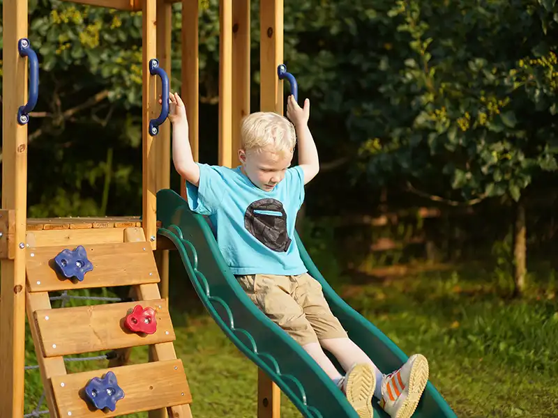 best outdoor swing set